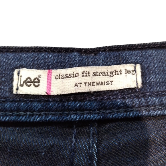 Lee Classic Fit At the Waist Straight Leg Dark Wash Size 18M Stretch Blue Jeans - Picture 13 of 14